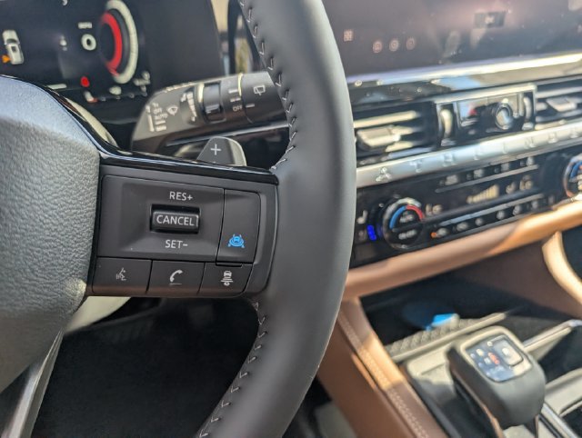 New 2026 Nissan Pathfinder Platinum AWD/4WD image 18