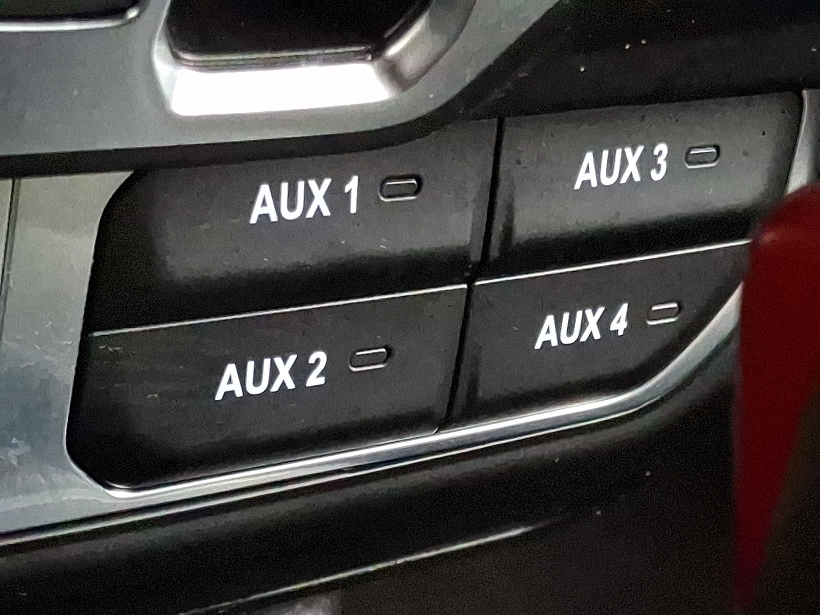 Certified 2024 Jeep Gladiator Mojave image 26