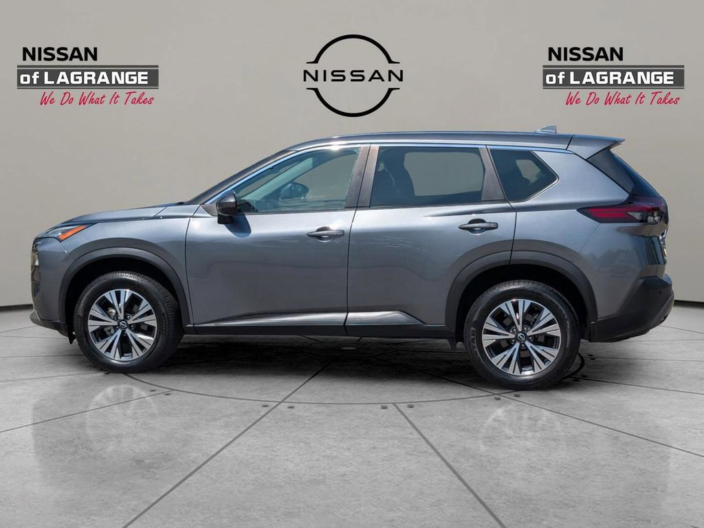 Certified 2022 Nissan Rogue SV image 8
