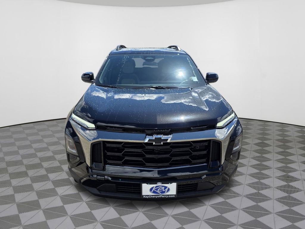 New 2026 Chevrolet Equinox ACTIV w/ LPO, Floor Liner Package image 2