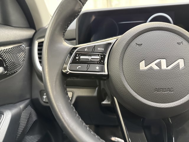 Used 2026 Kia Seltos EX w/ EX Sunroof Package image 17