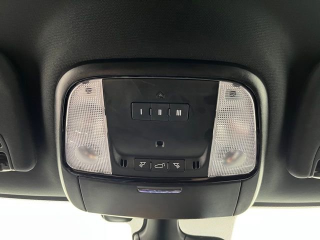 Used 2023 Dodge Durango GT AWD/4WD image 36
