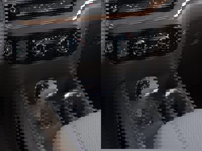 New 2026 GMC Sierra 1500 SLT w/ SLT Premium Plus Package image 23