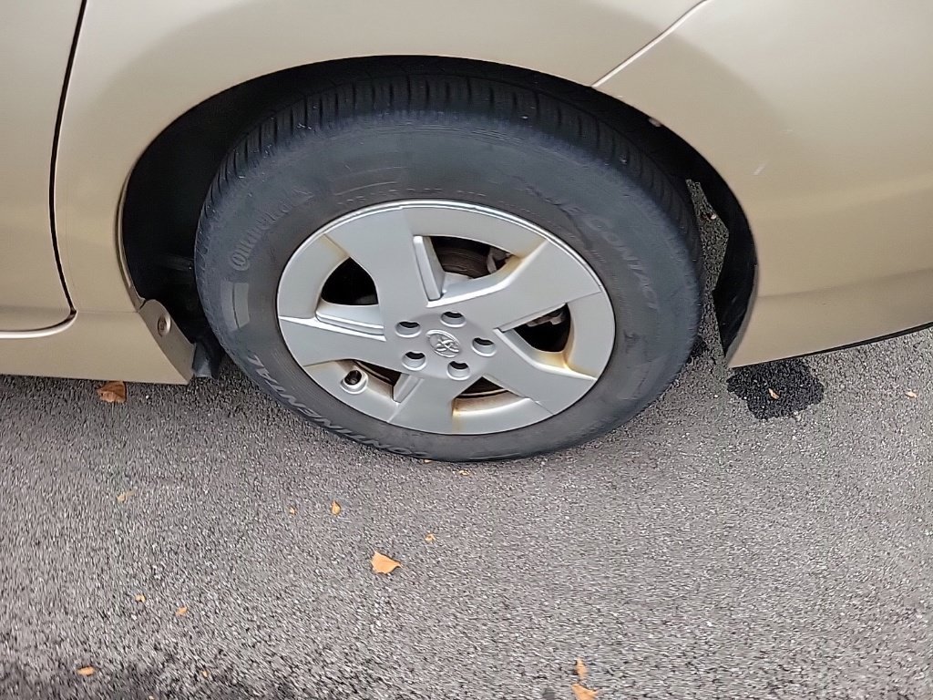 Used 2010 Toyota Prius Two FWD image 5