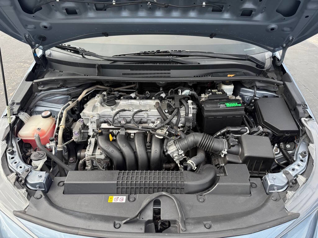 Used 2021 Toyota Corolla LE image 29