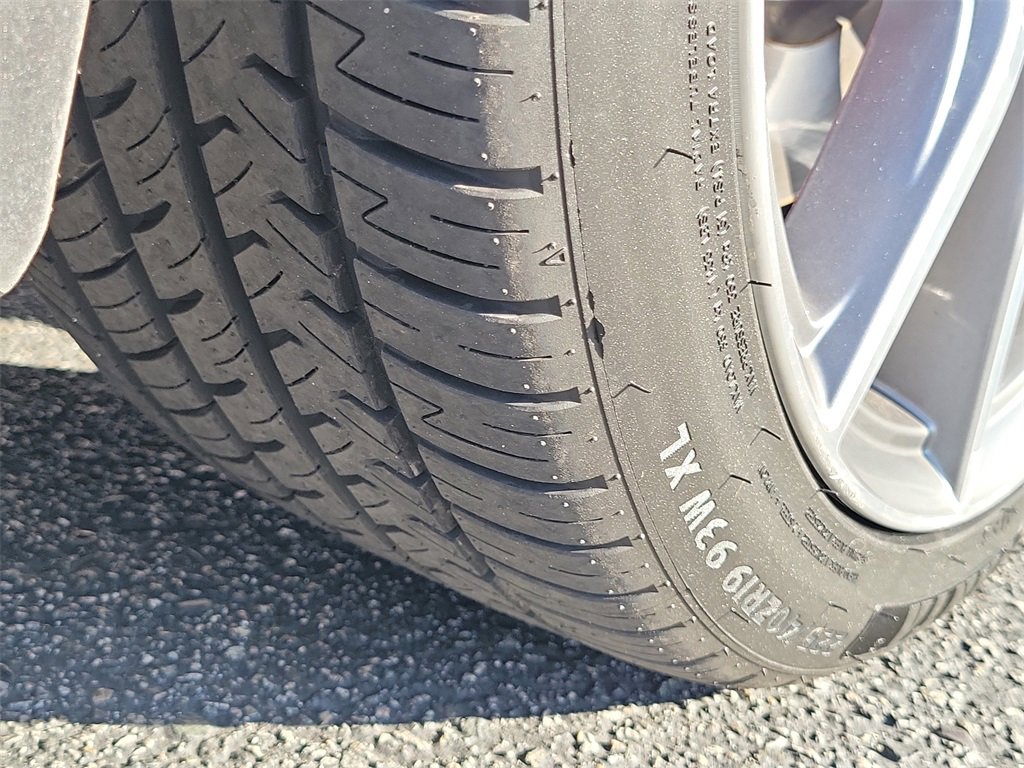 Used 2019 Genesis G70 2.0T Sport image 30