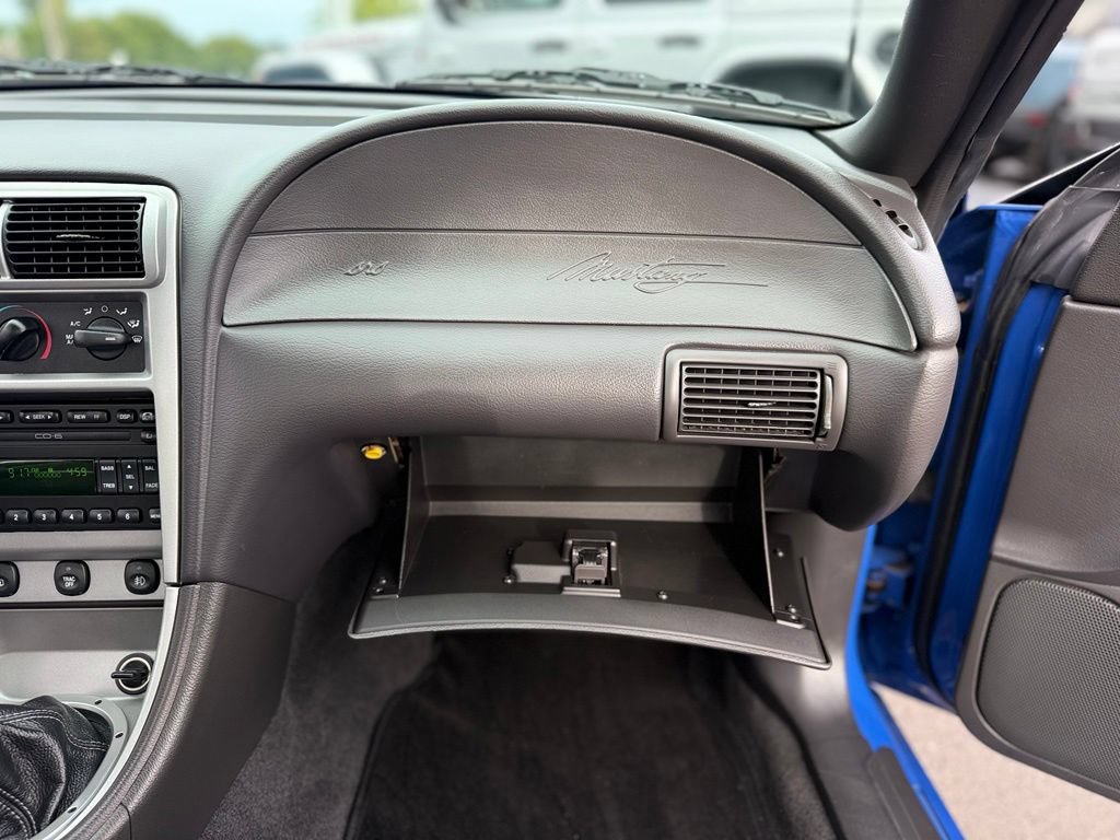 Used 2003 Ford Mustang Mach 1 RWD image 23