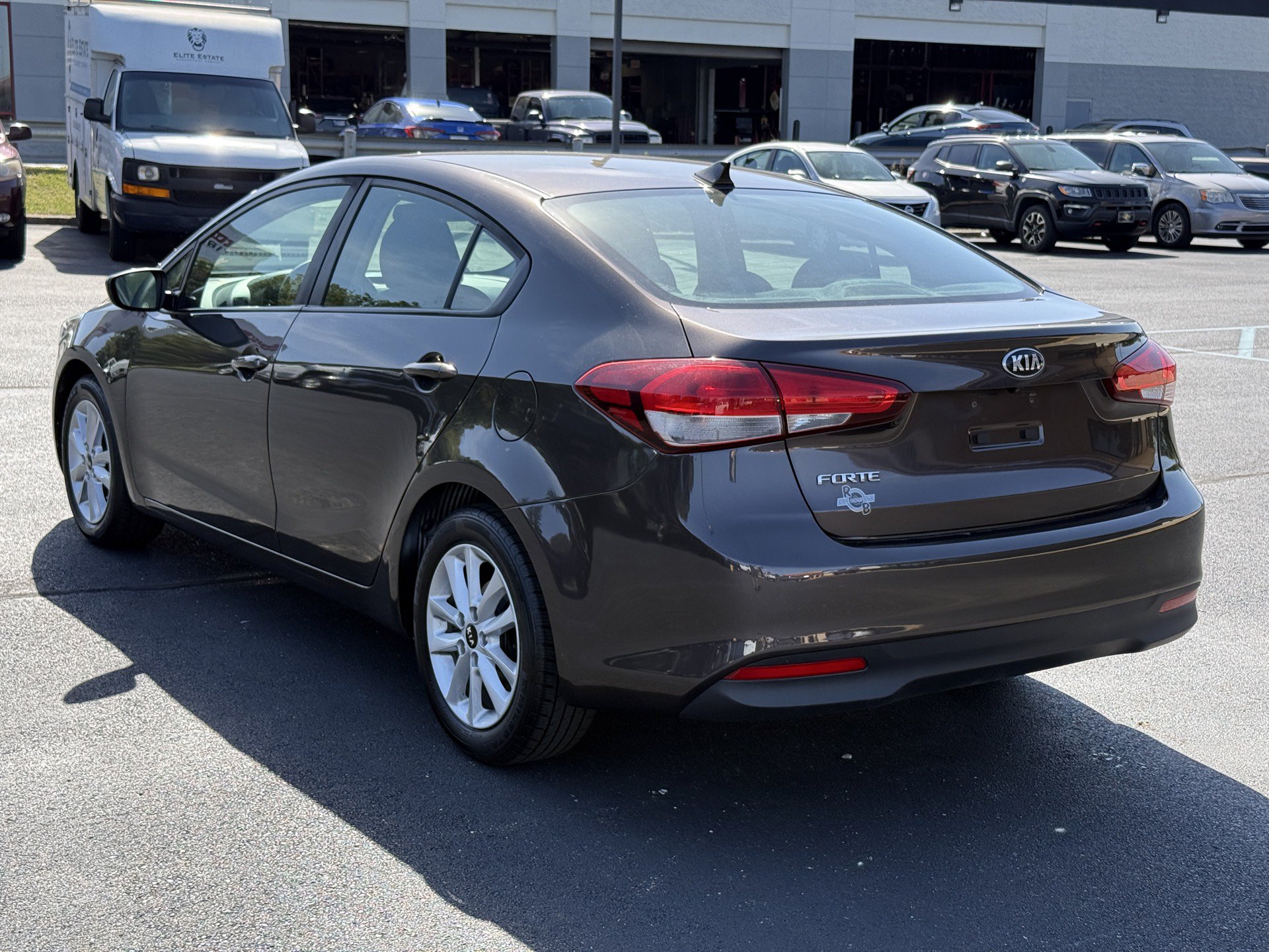 Used 2017 Kia Forte LX w/ LX Popular Package FWD image 6
