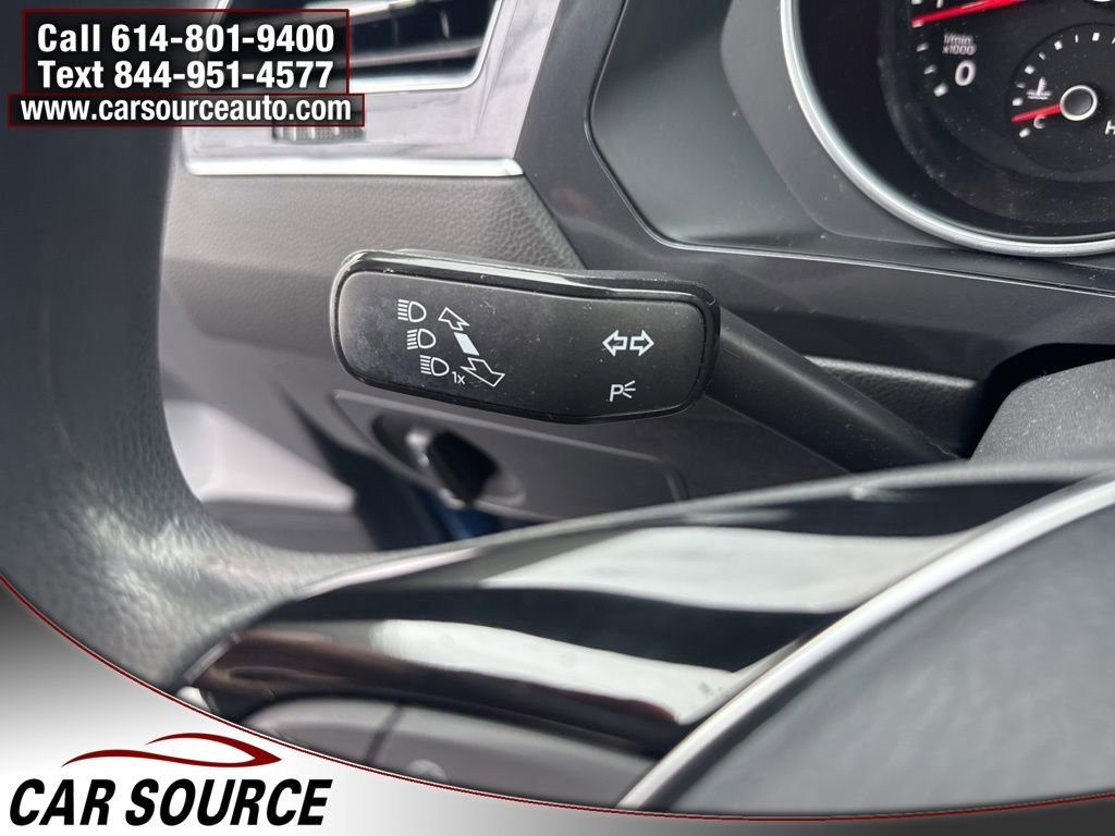Used 2020 Volkswagen Tiguan S image 20