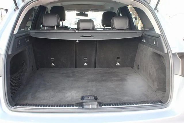 Used 2021 Mercedes-Benz GLC 300 4MATIC image 25