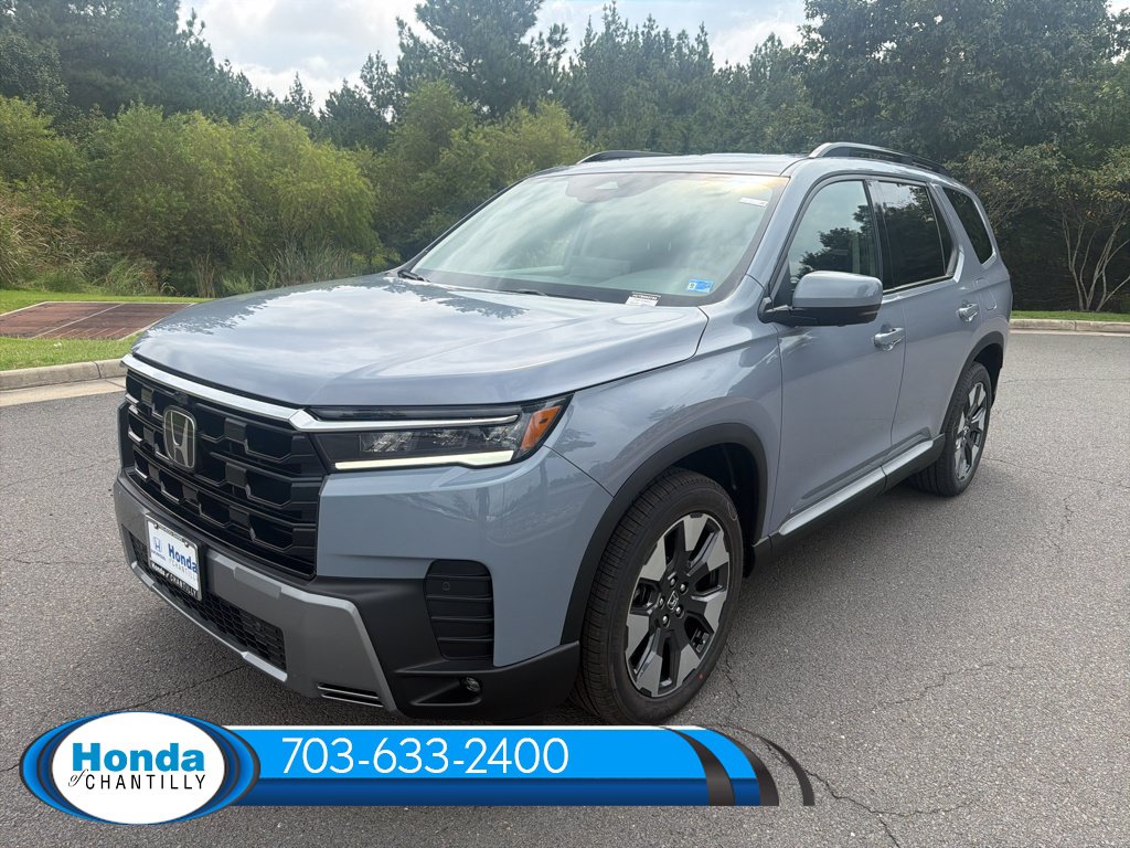 New 2026 Honda Pilot Touring image 3