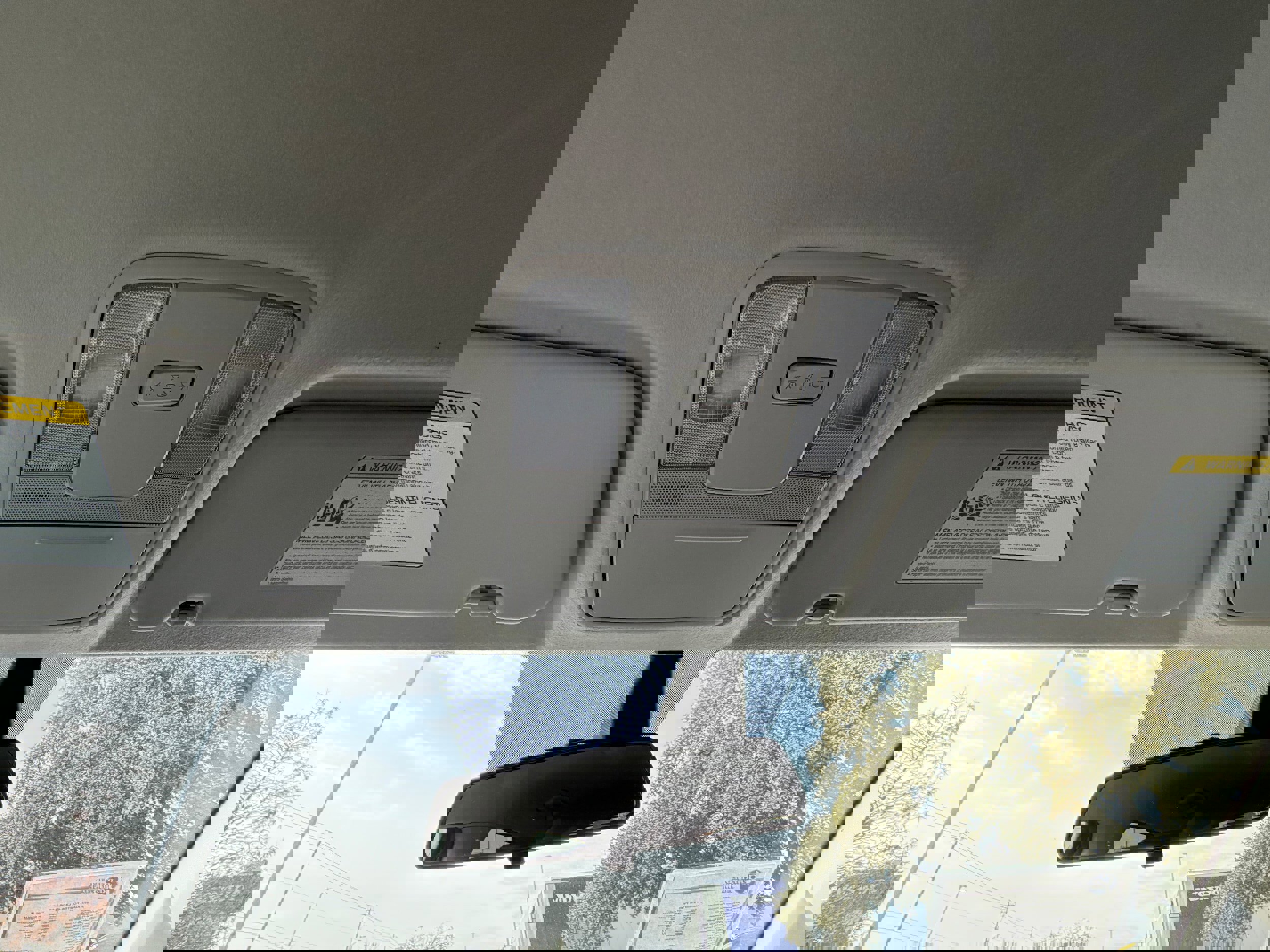 Used 2023 Kia Forte LXS image 19