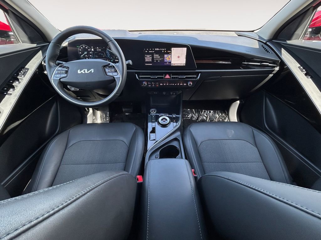Used 2023 Kia Niro Wind FWD image 13