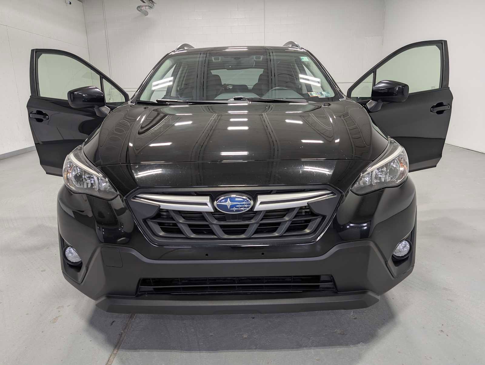 Used 2022 Subaru Crosstrek 2.0i Premium w/ Moonroof Package image 15