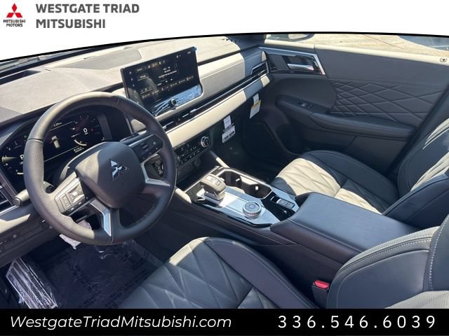New 2026 Mitsubishi Outlander SEL Black Edition FWD image 9