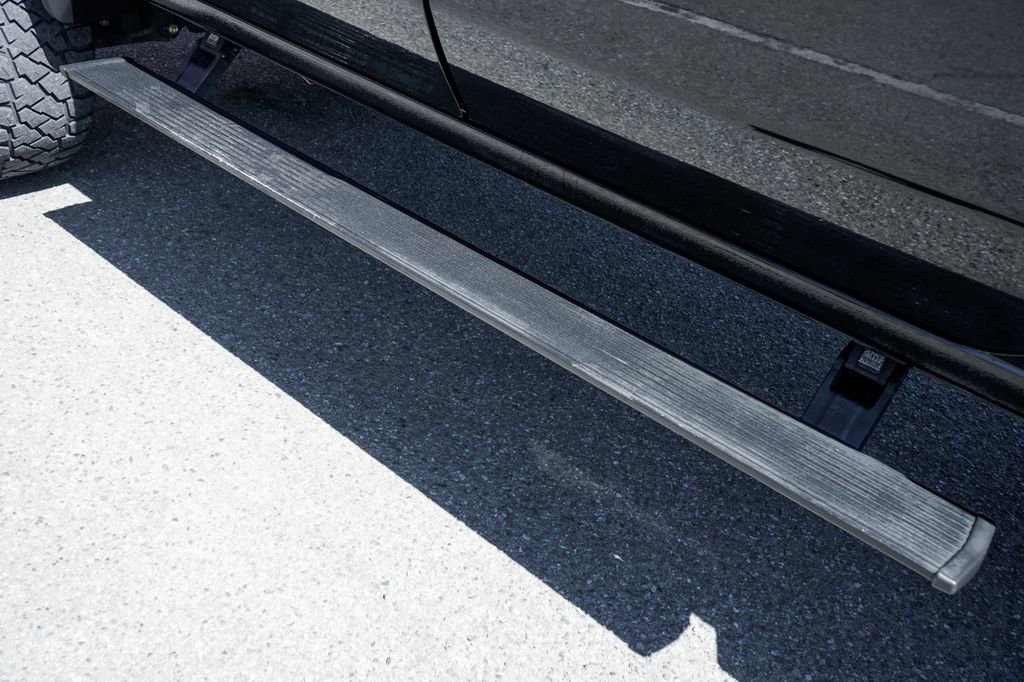 Used 2021 Chevrolet Silverado 2500 LTZ w/ Carhartt Edition image 6