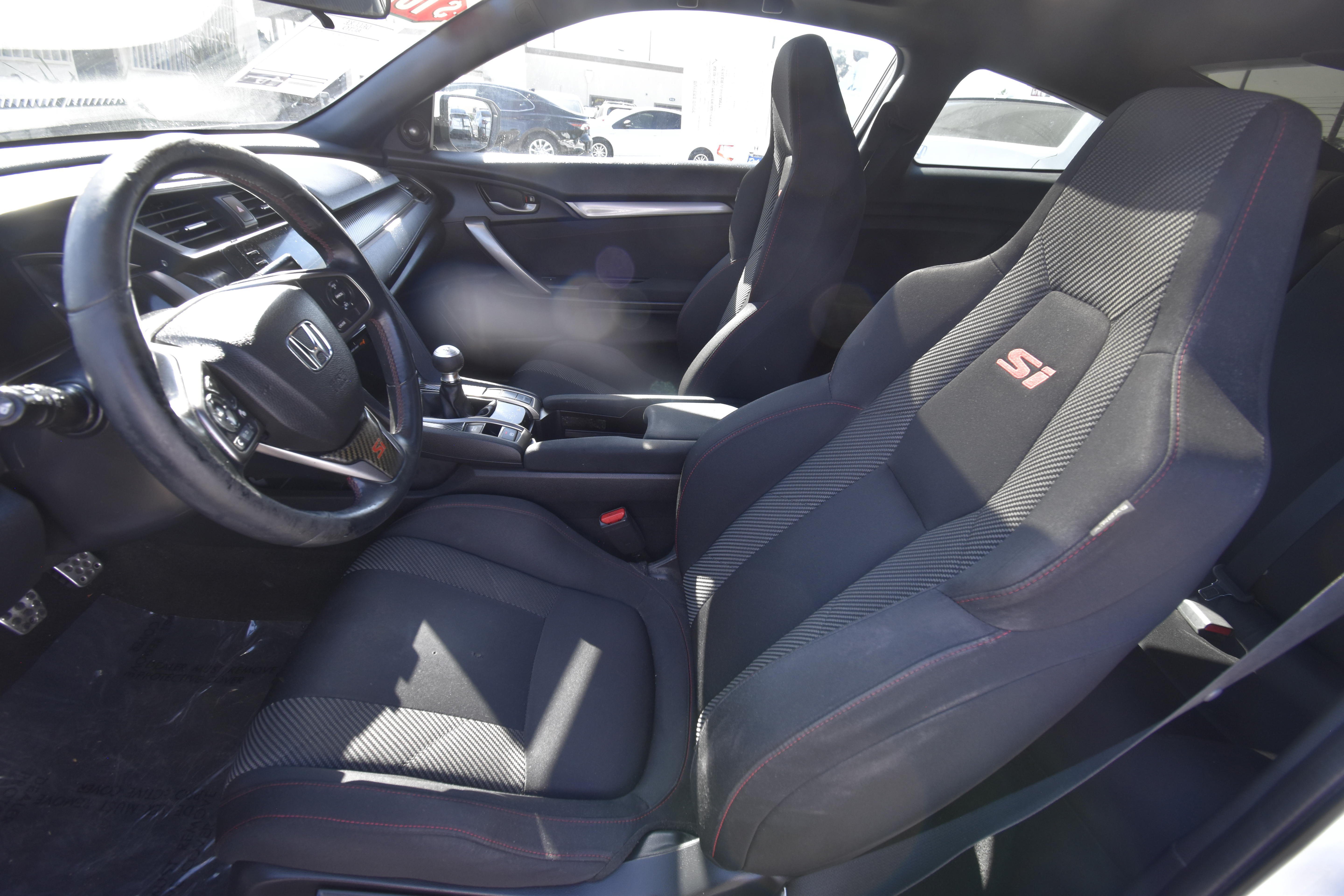 Used 2019 Honda Civic Si image 2