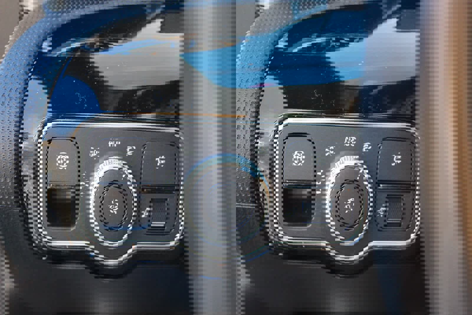 Used 2023 Mercedes-Benz CLA 250 image 26