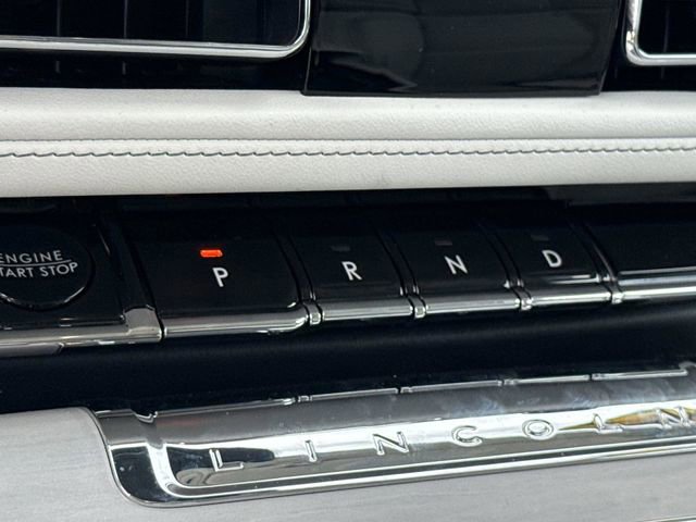 New 2025 Lincoln Aviator Reserve w/ Luxury Package image 29