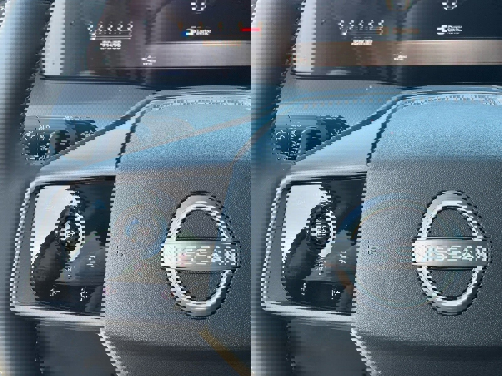 New 2025 Nissan Murano SL image 21