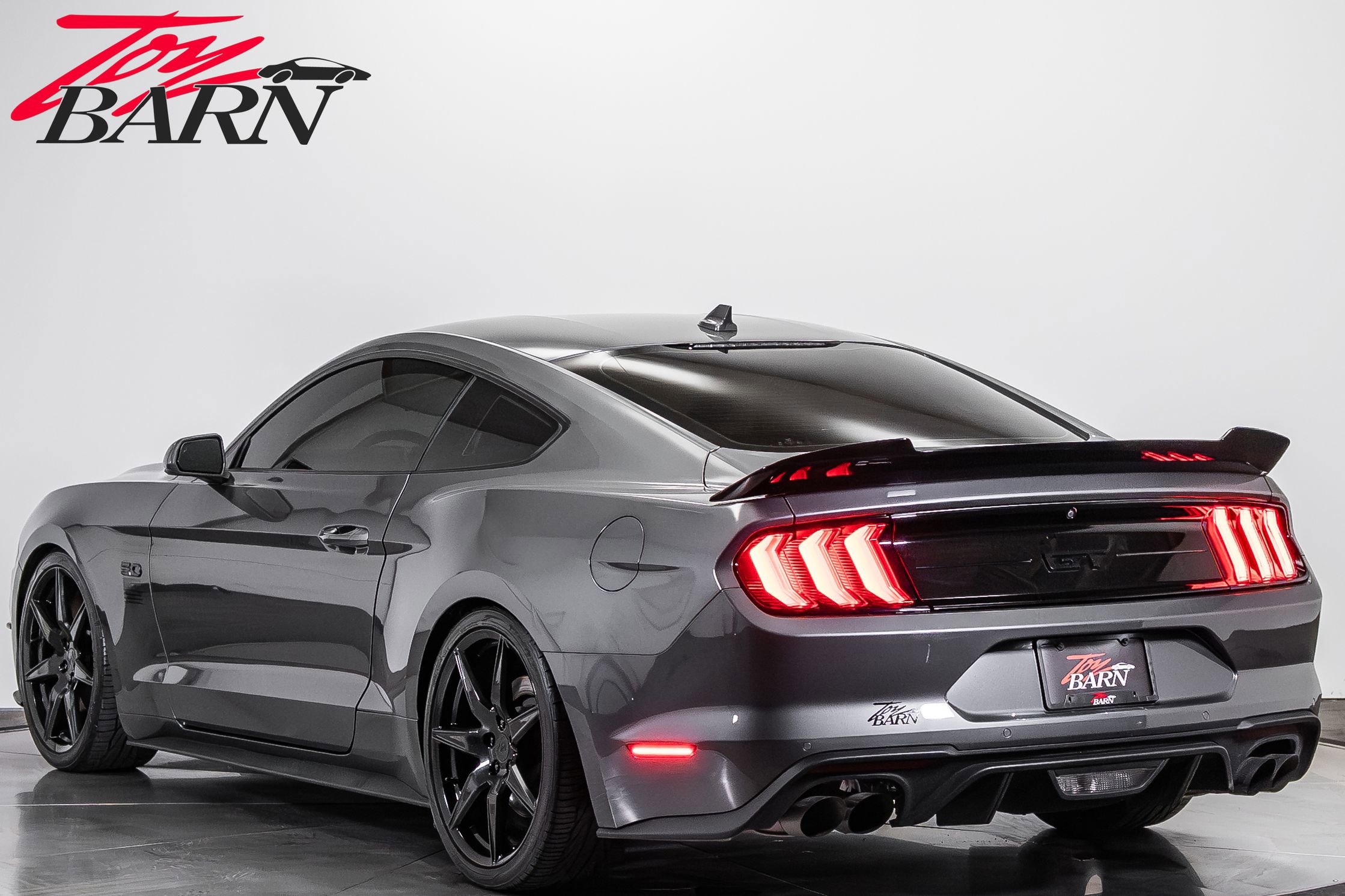 Used 2021 Ford Mustang GT w/ Equipment Group 301A RWD image 3