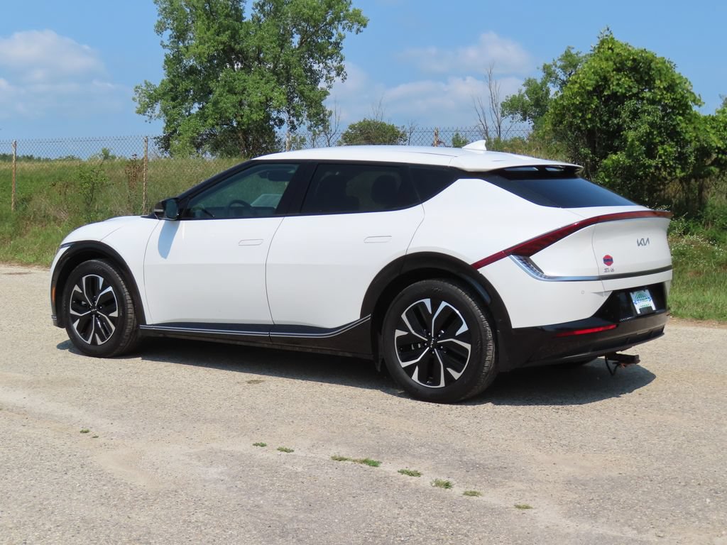 Certified 2023 Kia EV6 Wind w/ Wind Technology Package AWD/4WD image 31