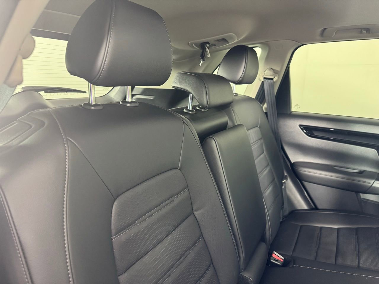 Used 2025 Honda CR-V EX-L image 38