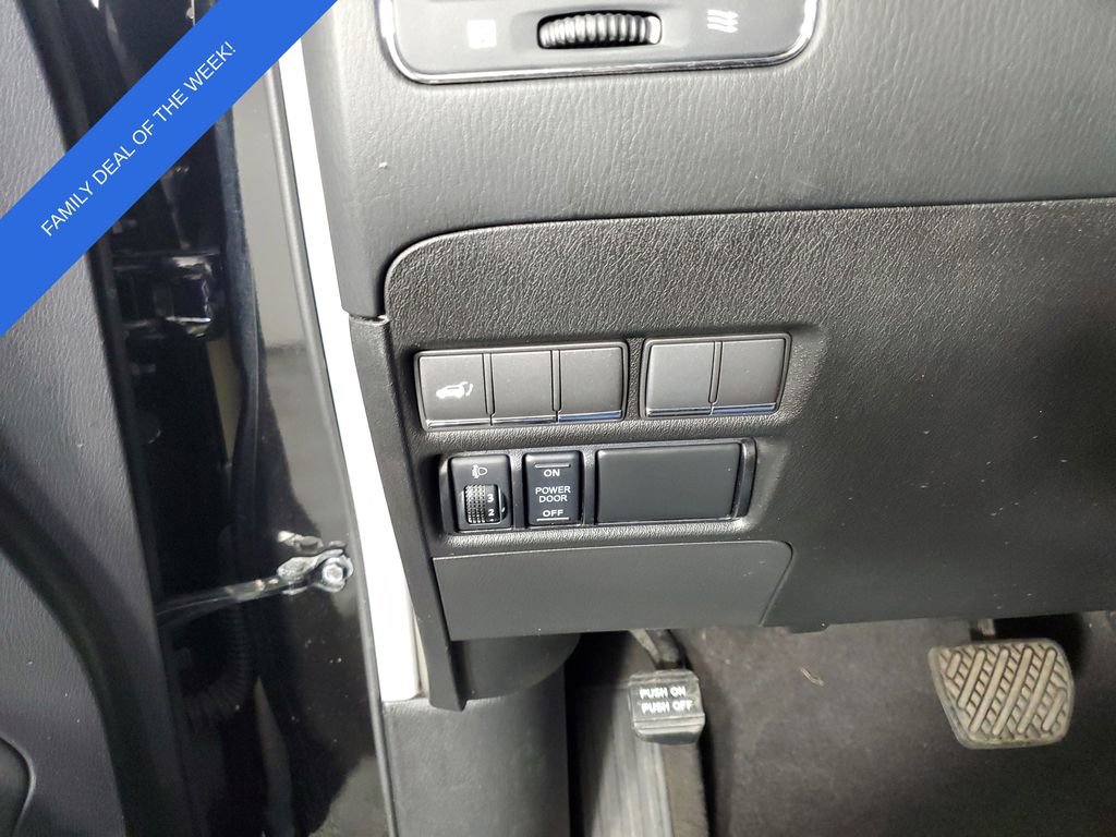 Used 2017 INFINITI QX80 Base image 28