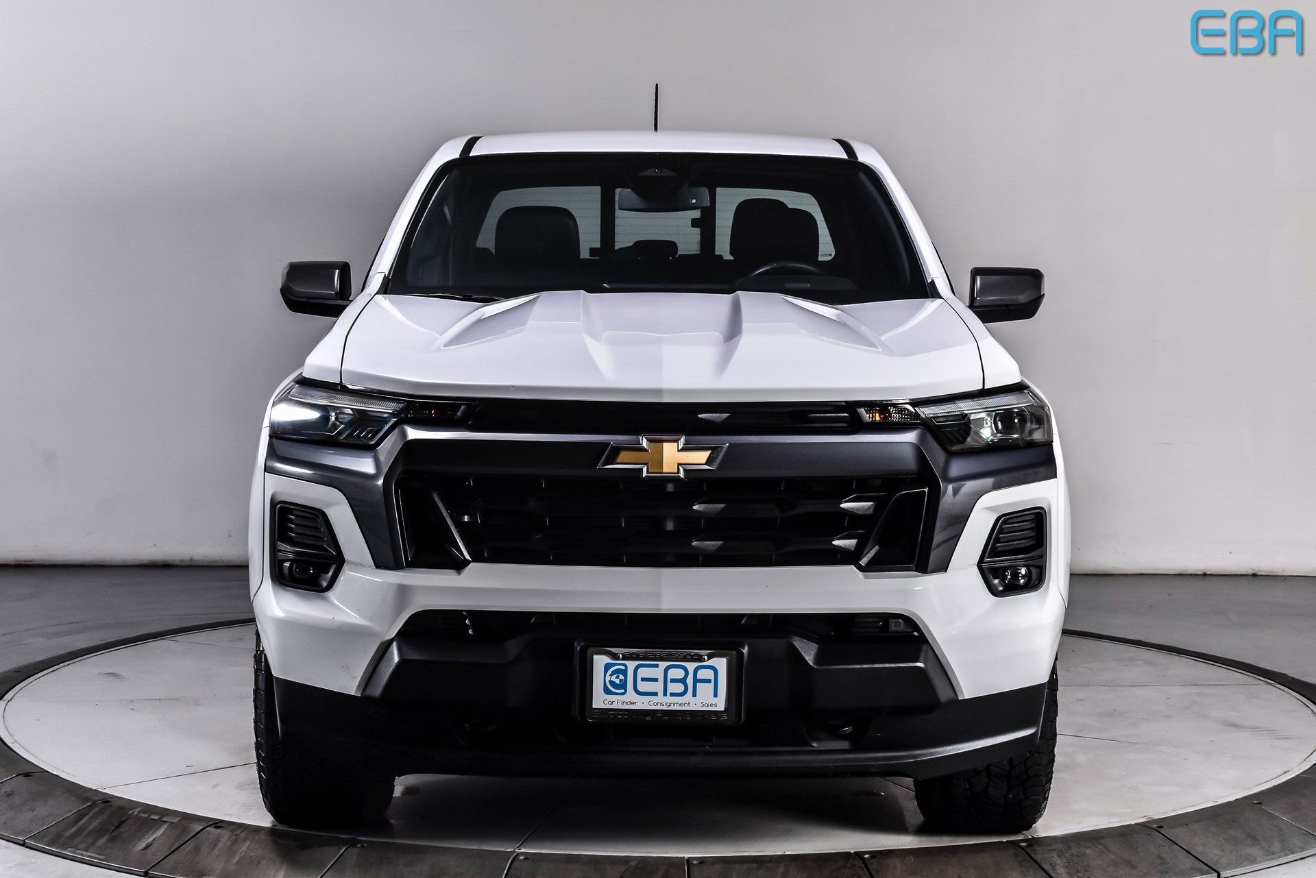 Used 2023 Chevrolet Colorado LT w/ LT Convenience Package III AWD/4WD image 9