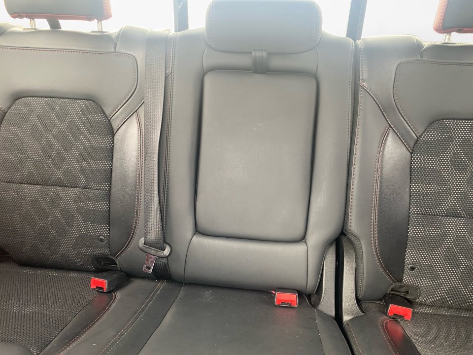 Used 2019 RAM 1500 Rebel image 14