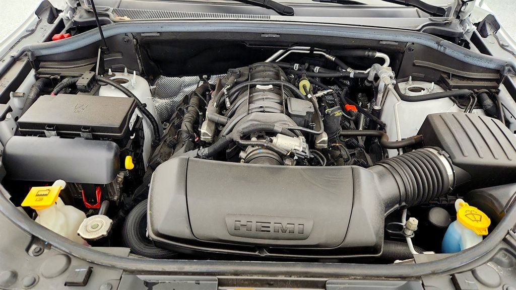 Used 2024 Dodge Durango R/T image 29
