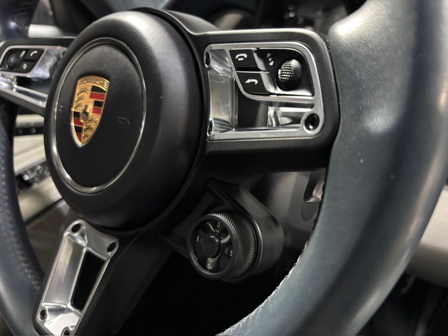 Used 2019 Porsche 911 Carrera GTS RWD image 17