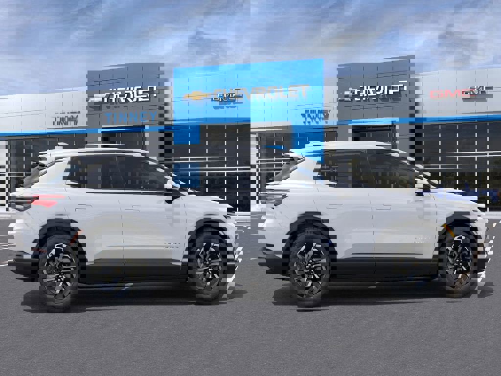 New 2026 Chevrolet Equinox EV LT image 5