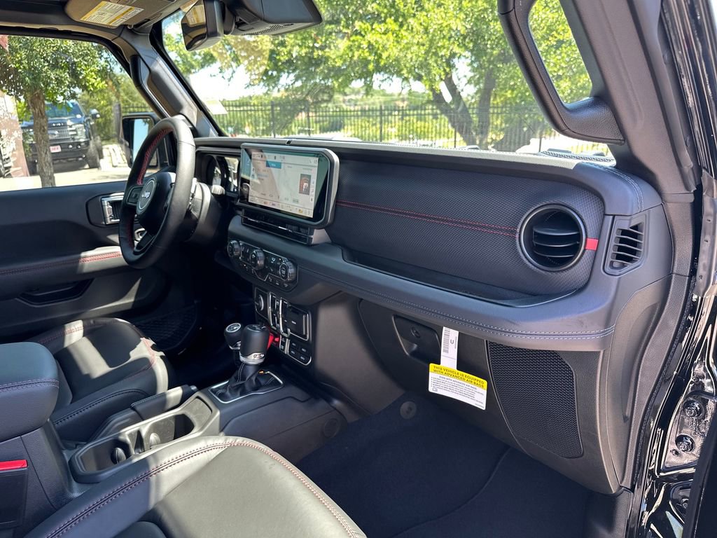 New 2026 Jeep Wrangler Unlimited Rubicon 392 w/ Quick Order Package 27X Moab AWD/4WD image 35