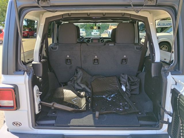 Used 2021 Jeep Wrangler Unlimited Sport image 17