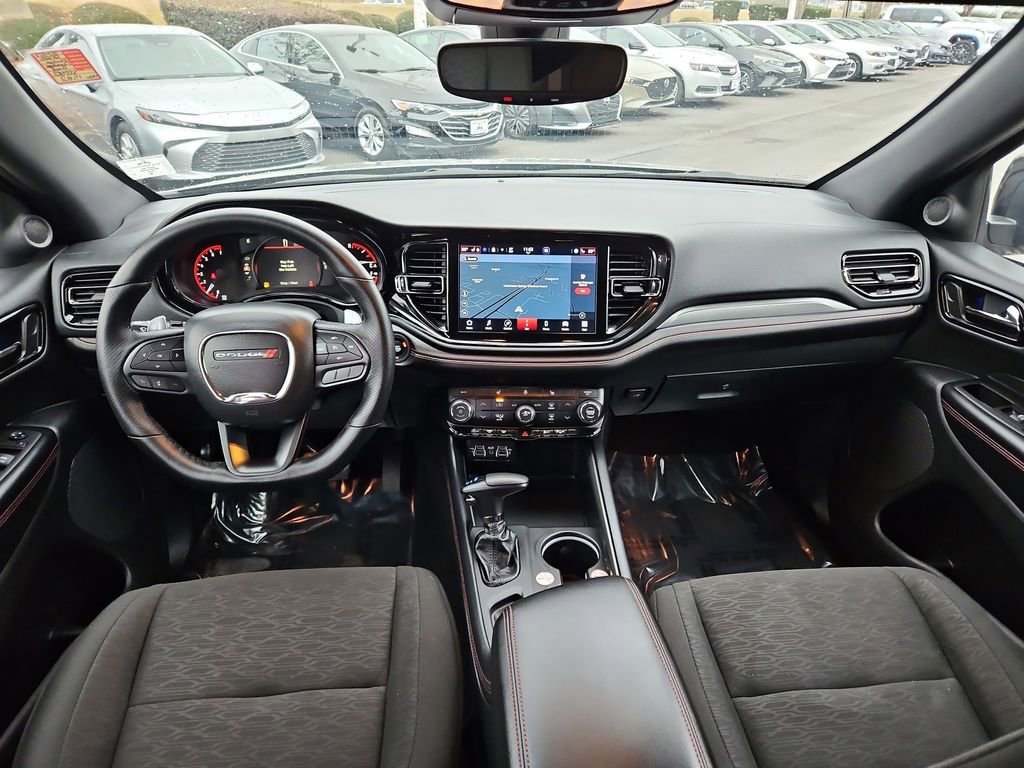 Used 2025 Dodge Durango GT image 9