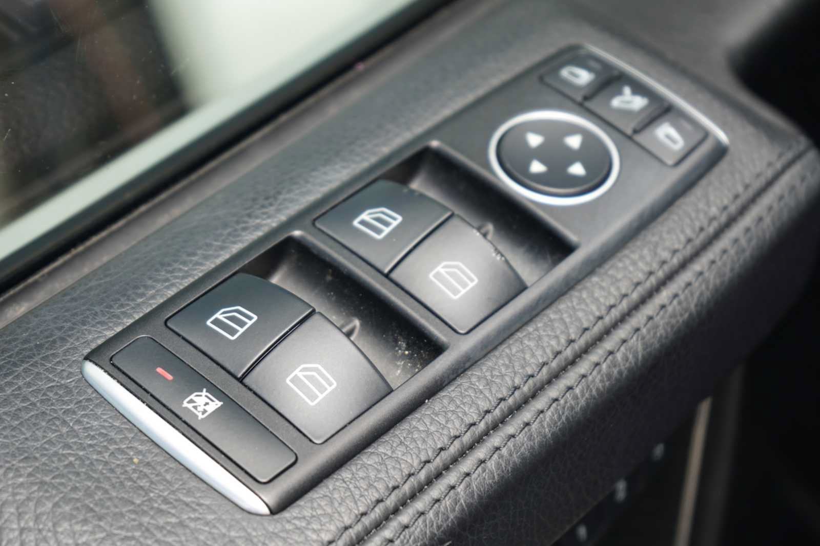Used 2016 Mercedes-Benz G 63 AMG 4MATIC image 19