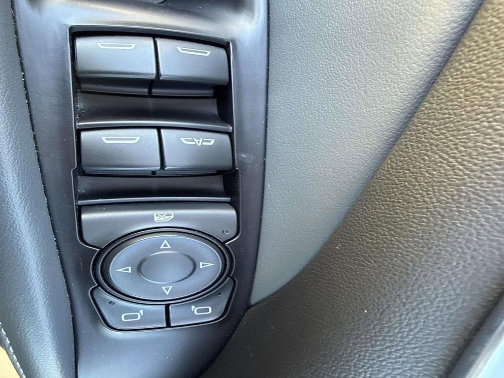 Used 2021 Buick Enclave Essence w/ Sport Touring Edition image 20