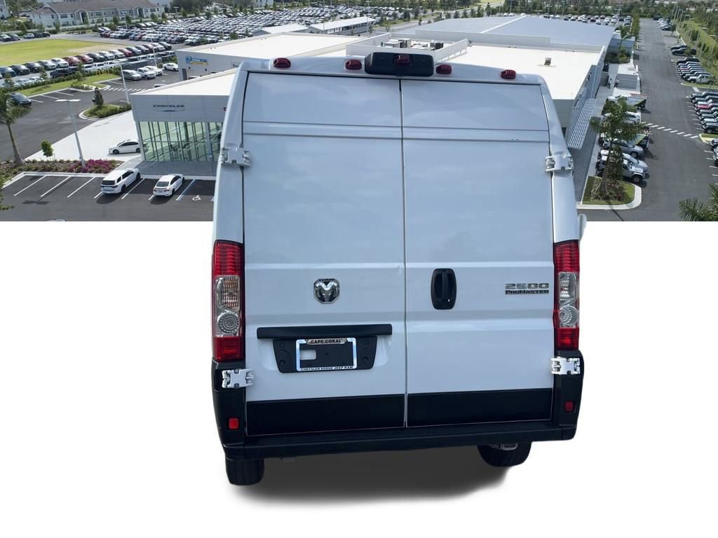 Used 2024 RAM ProMaster 2500 w/ Convenience Group FWD image 27