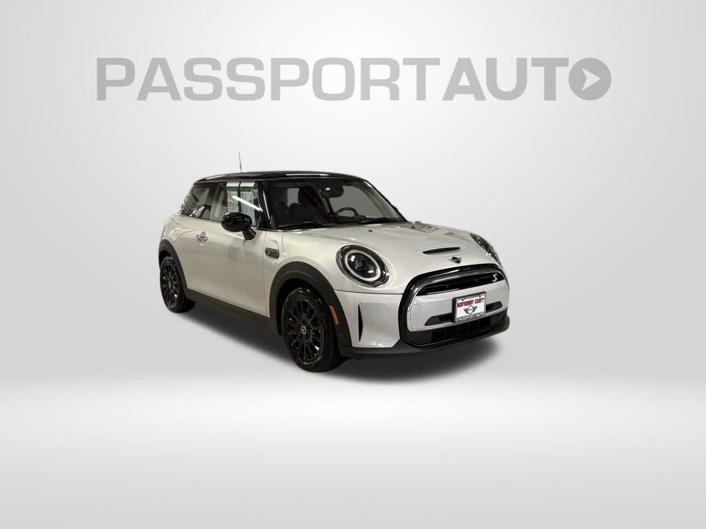 Used 2022 MINI Cooper SE image 31