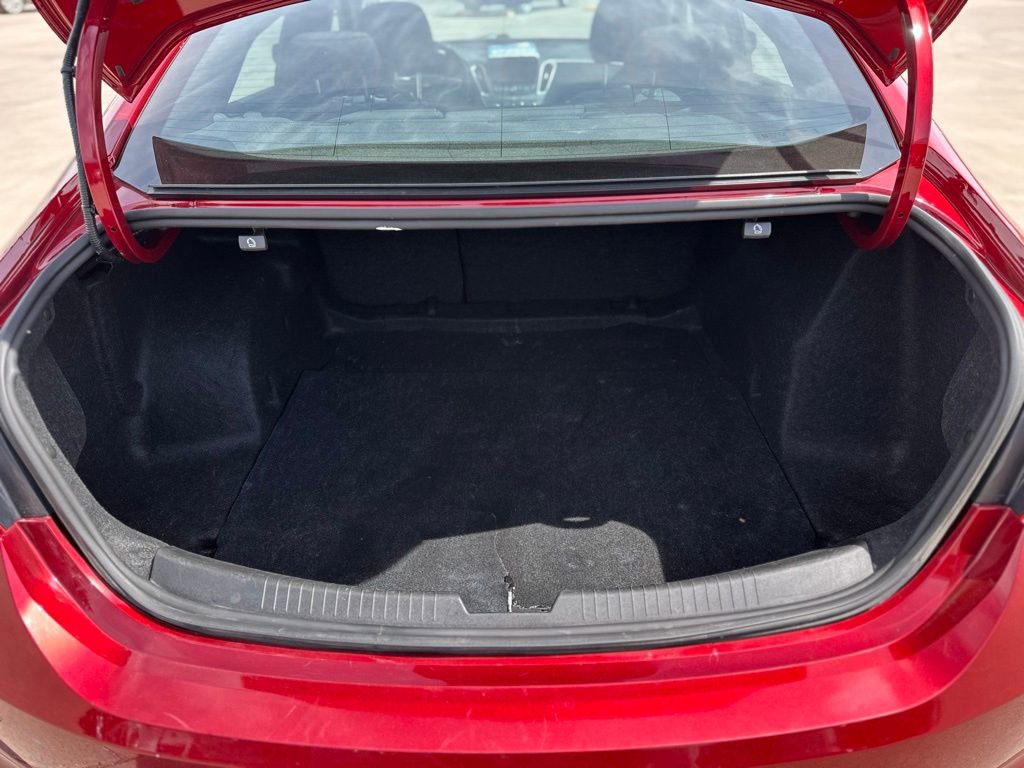 Used 2024 Chevrolet Malibu RS image 11