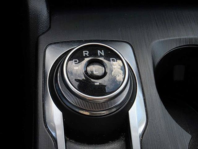Used 2025 Ford Escape Active AWD/4WD image 33