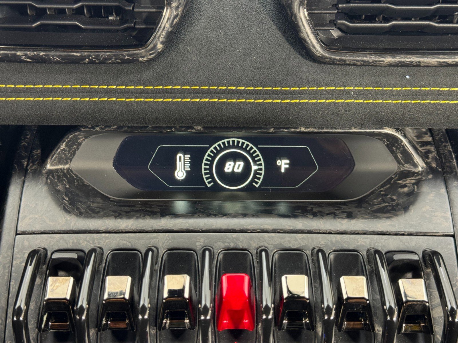 Used 2018 Lamborghini Huracan Performante image 29