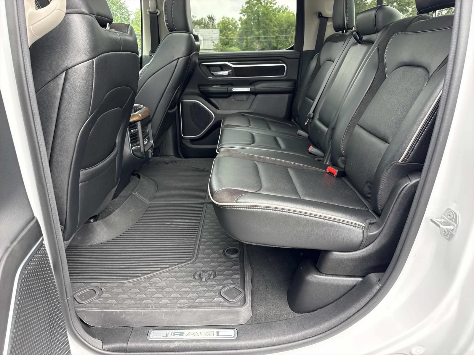 Used 2022 RAM 1500 Laramie AWD/4WD image 28