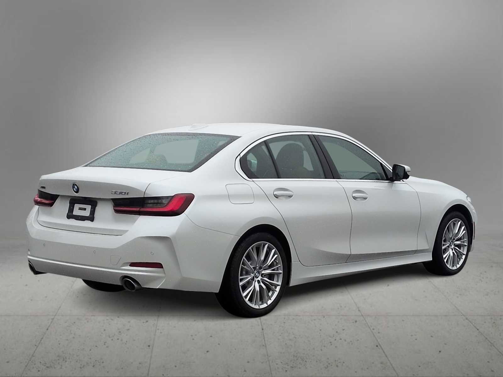 Used 2024 BMW 330i xDrive 330i xDrive w/ Convenience Package image 8