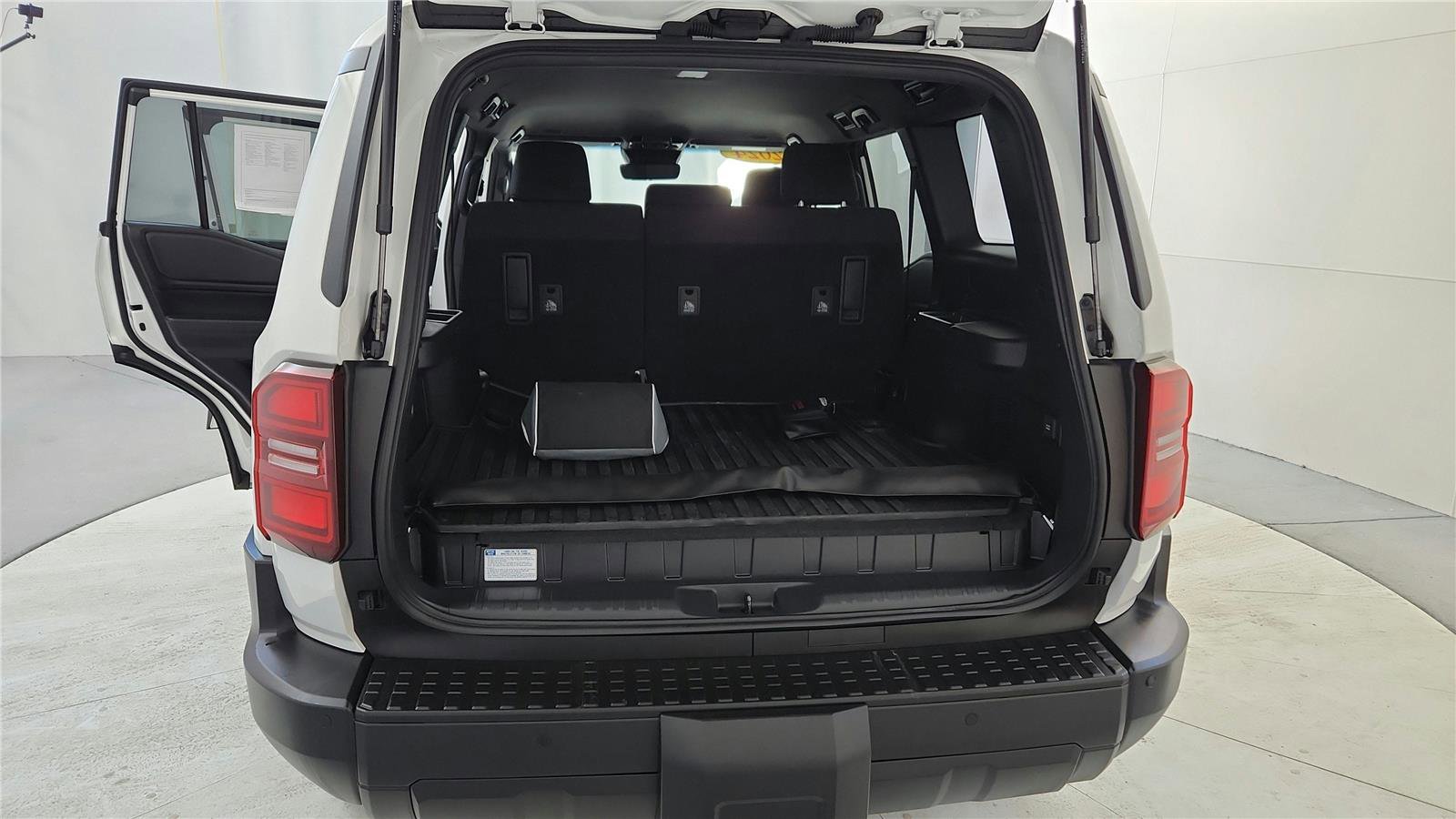 Certified 2024 Toyota Land Cruiser 1958 image 28