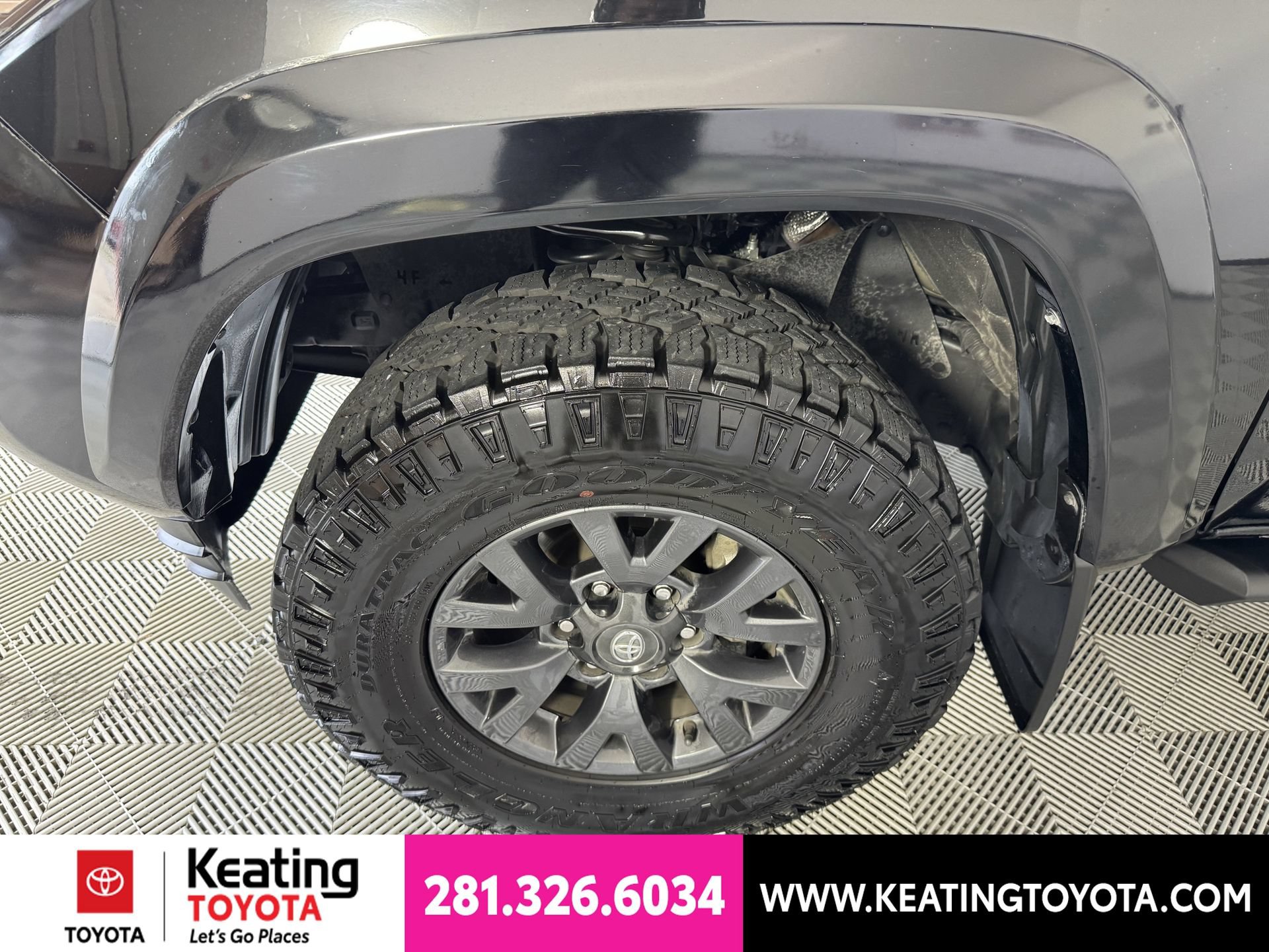 Used 2023 Toyota Tacoma SR5 RWD image 30