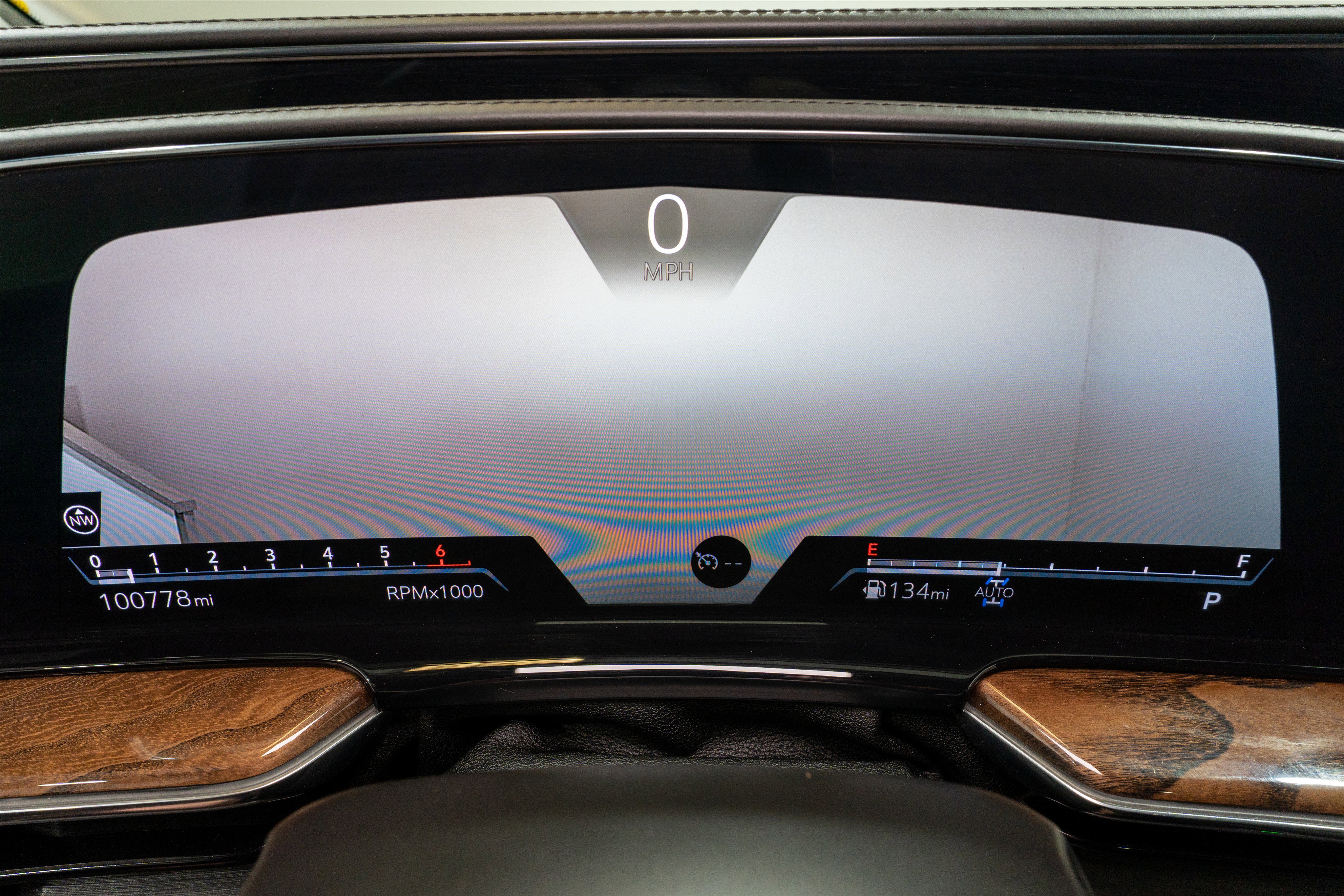 Used 2021 Cadillac Escalade ESV Sport Platinum AWD/4WD image 28