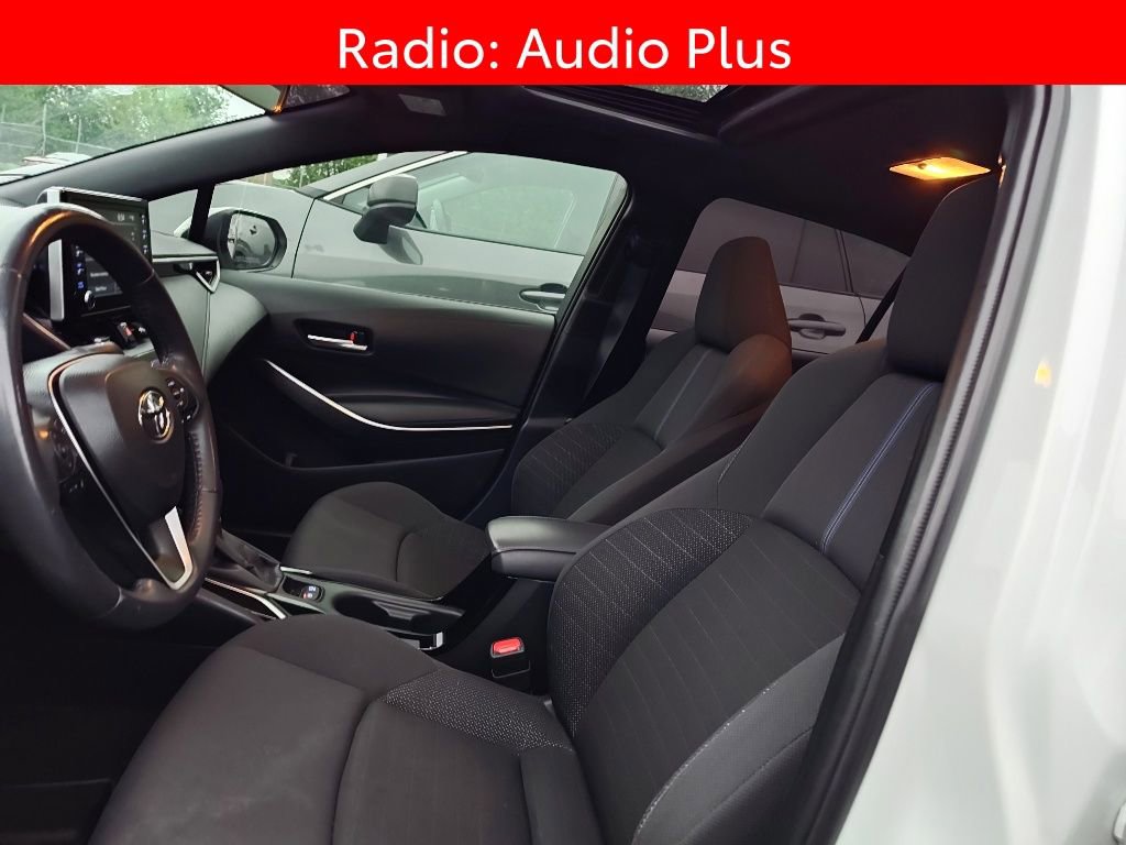 Used 2021 Toyota Corolla SE w/ SE Premium Package FWD image 6