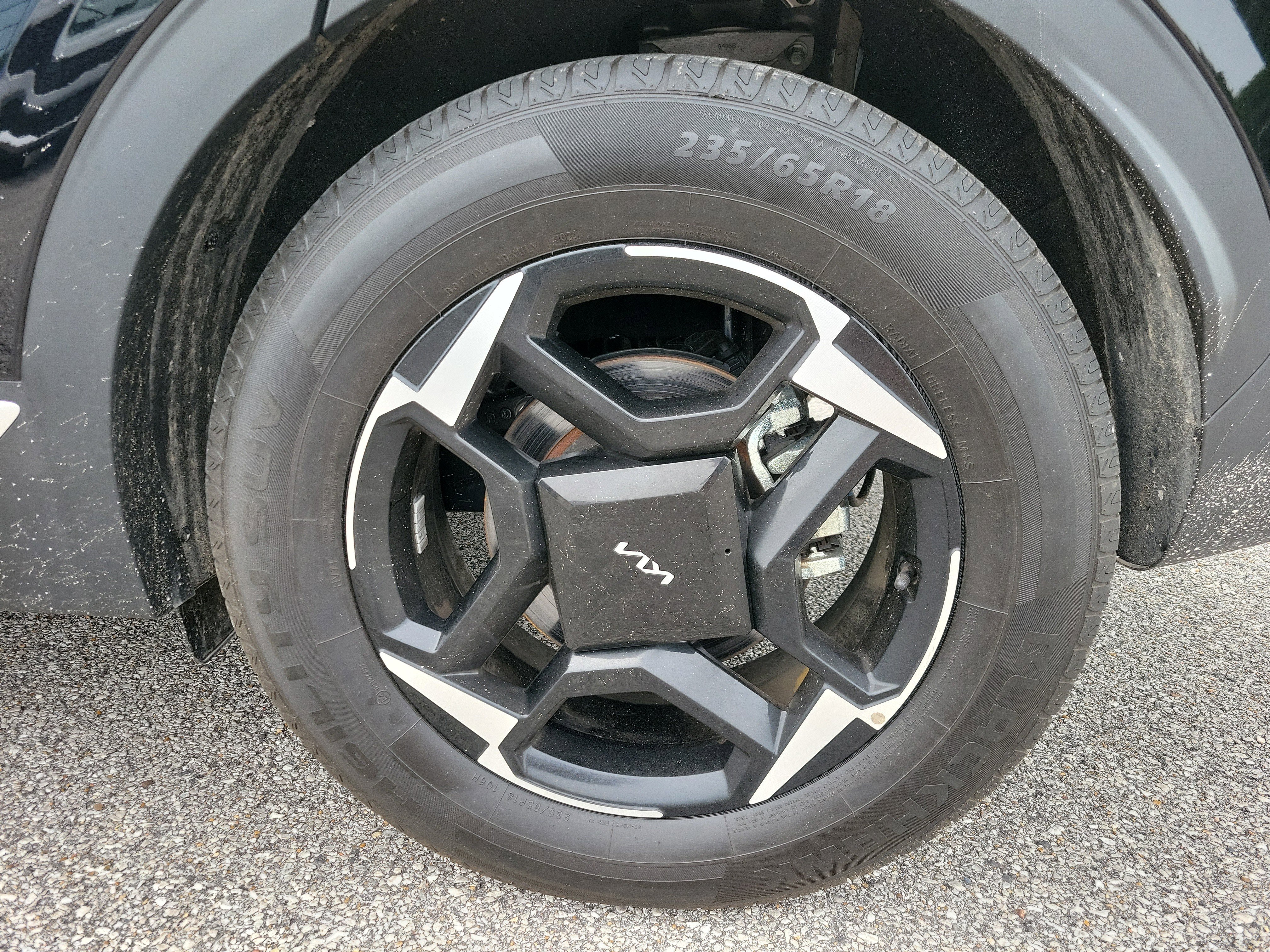 Used 2026 Kia Sportage EX w/ EX Panorama Roof Package FWD image 30